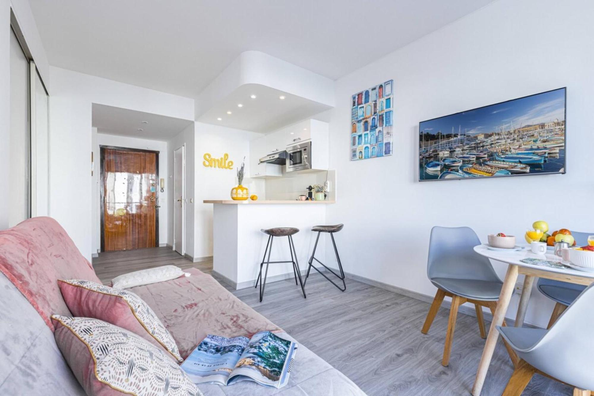 Buffa 21 - 2min From The Sea - Terrace Apartment Nizza